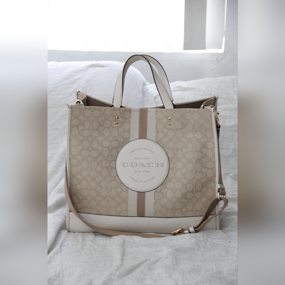Coach Large Dempsy Tote 40 Cream Signature Tote Bag with Leather Accents.